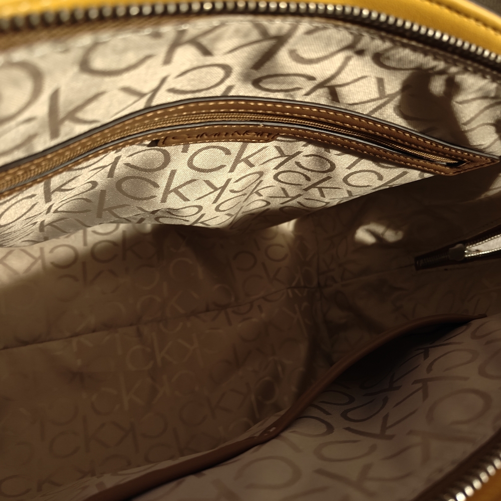 Calvin Klein Cream and Brown Women's Bag - Picture 5 of 5
